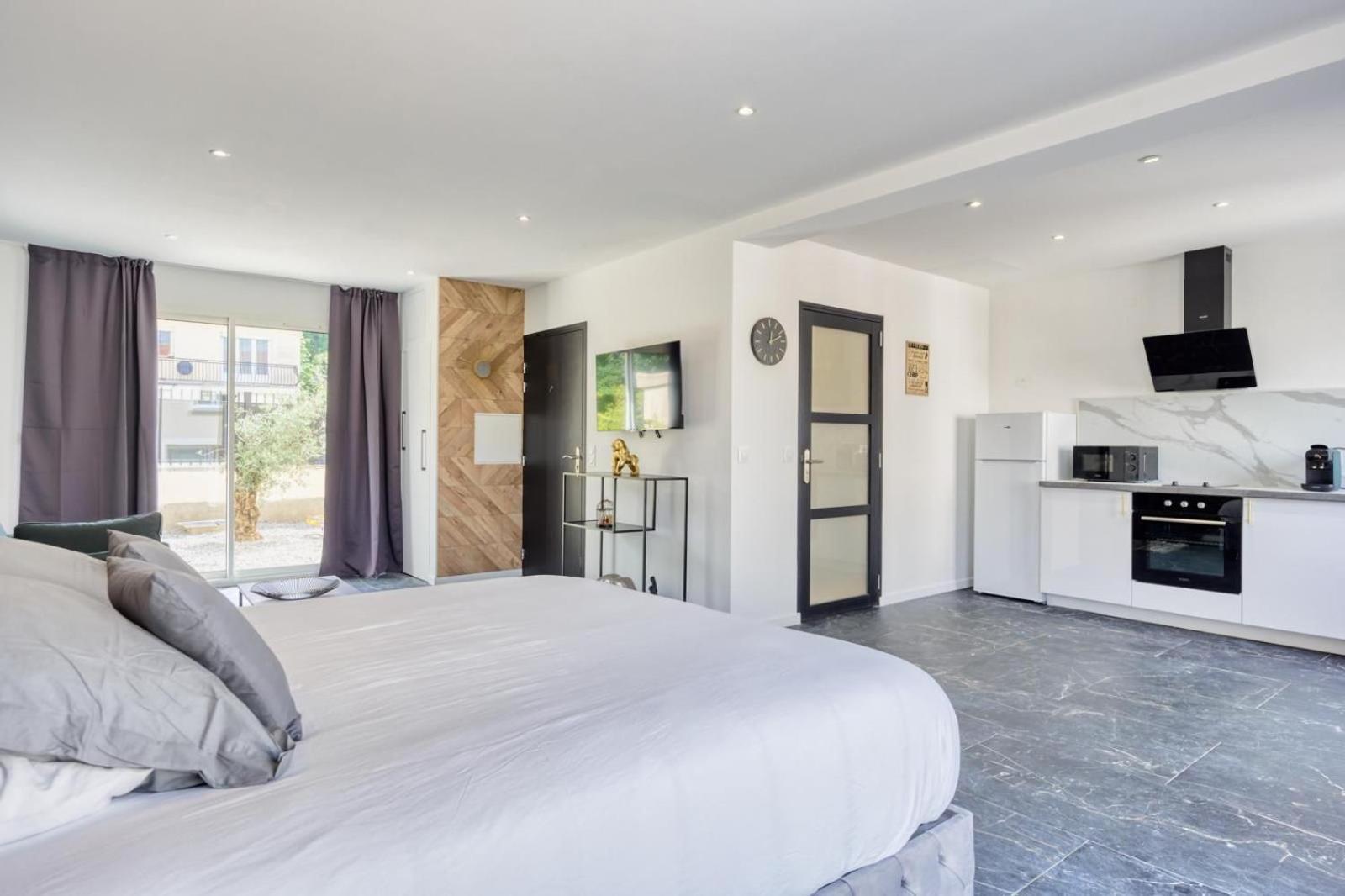 Studio 1 Coubron Экстерьер фото